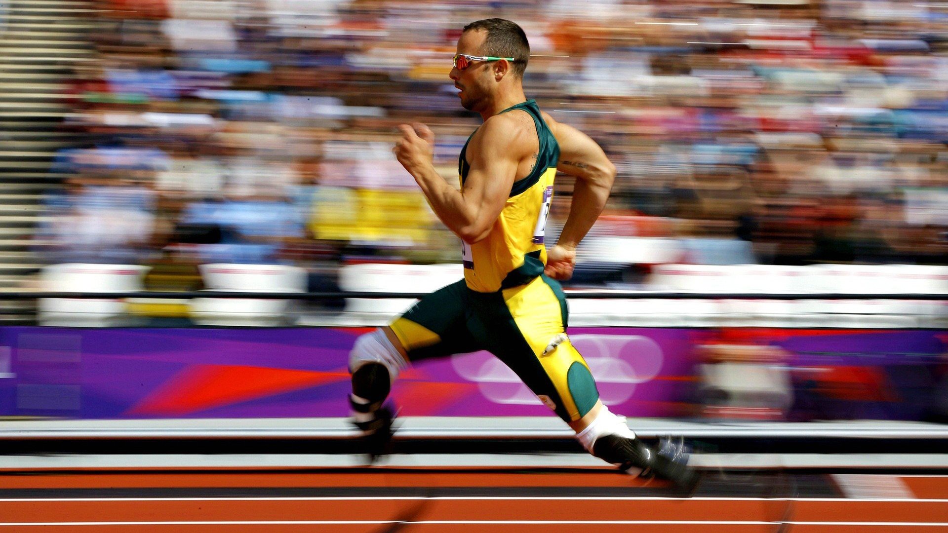 破解比赛：战术分析中的“套路”揭秘